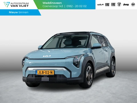 Kia EV3 Plus Advanced 81.4 kWh l Long range l Schuifkantel dak l Stoel en stuurwielverwarming l Lederlook bekleding l Accu SOH 99,1 % l