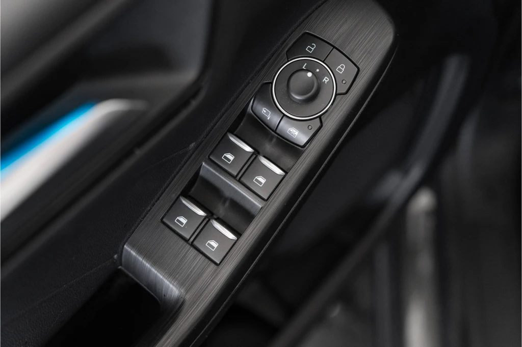 Ford Kuga – foto 29