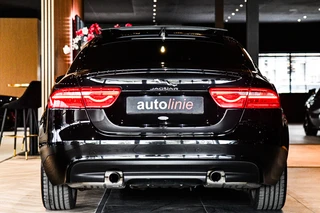 Jaguar XE – thumbnail 6
