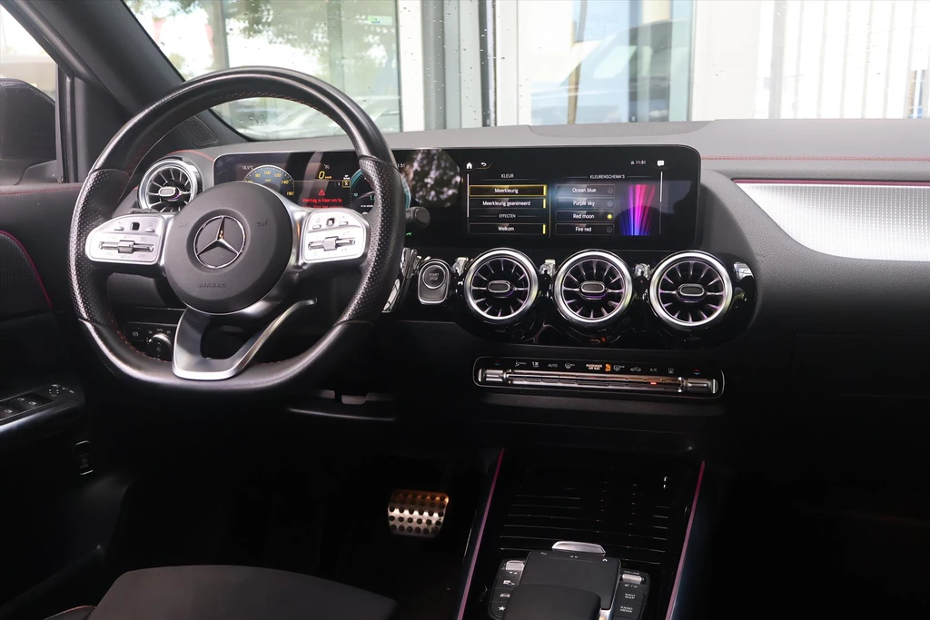 Mercedes-Benz EQA – foto 9