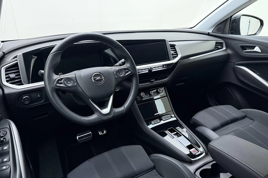 Opel Grandland – foto 16
