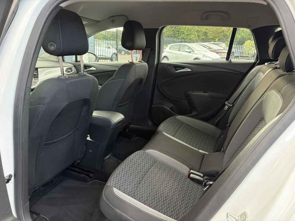 Opel Astra – foto 11