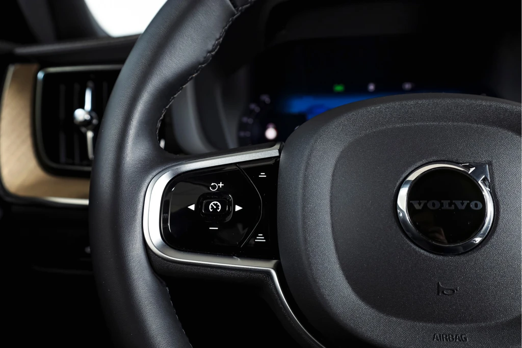Volvo XC60 – foto 54