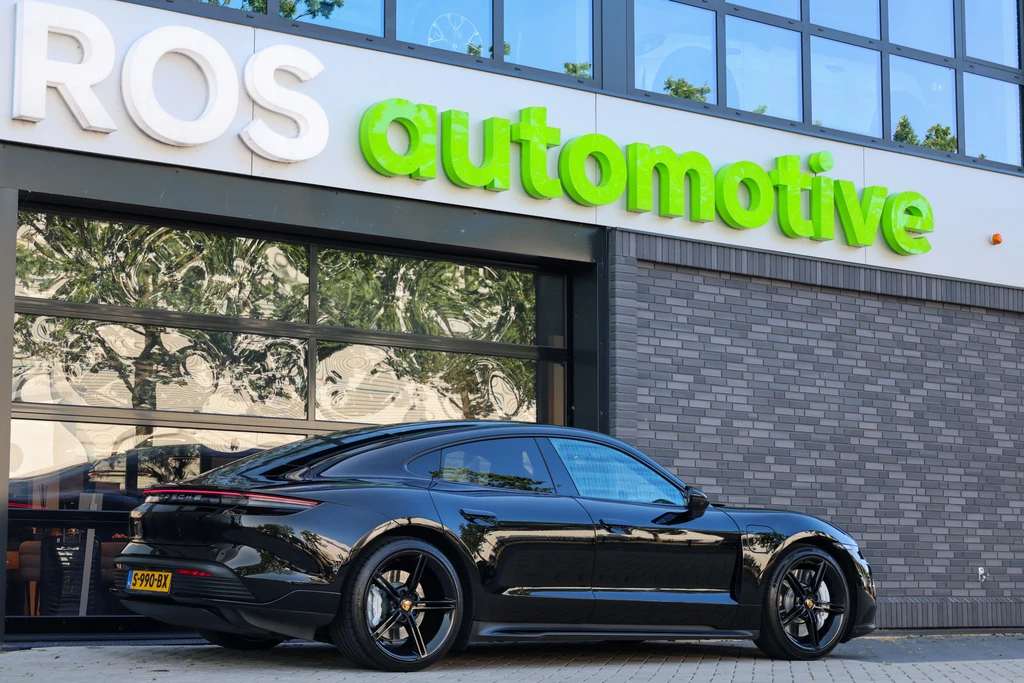 Porsche Taycan – foto 9