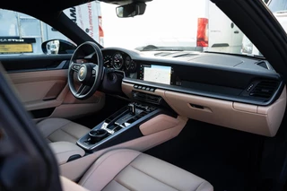 Porsche 911 – thumbnail 36