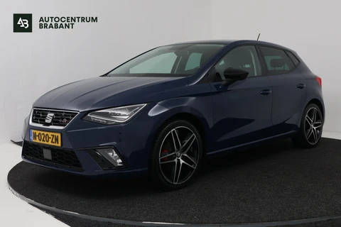 SEAT Ibiza 1.0 TSI FR Business Intense (STOELVERWARMING, NAVIGATIE CARPLAY, PARKEERSENSOREN)