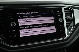 Volkswagen T-Roc – thumbnail 27