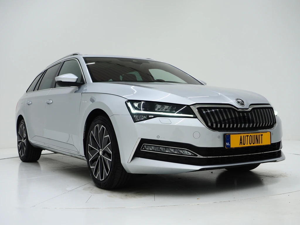 Škoda Superb – foto 7