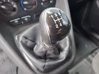Ford Transit Connect – thumbnail 27