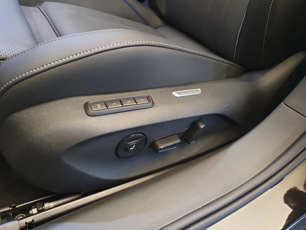 Volkswagen Passat – foto 23