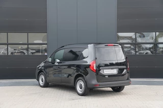 Mercedes-Benz eCitan – thumbnail 3