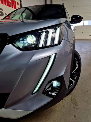 Peugeot 2008 – thumbnail 17