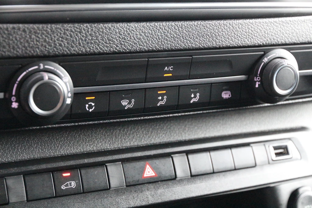 Opel Vivaro – foto 17