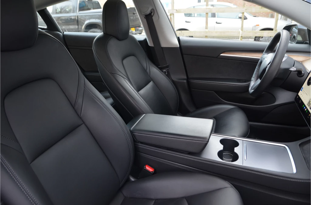 Tesla Model 3 – foto 7