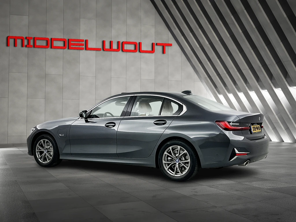 BMW 3 Serie – foto 4