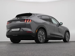 Ford Mustang Mach-E – thumbnail 11
