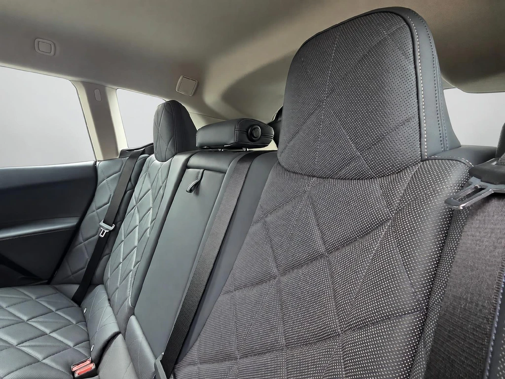 BMW iX – foto 12