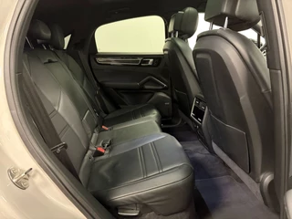 Porsche Cayenne – thumbnail 59