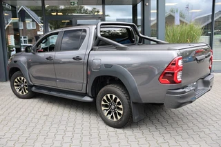 Toyota Hilux – thumbnail 4