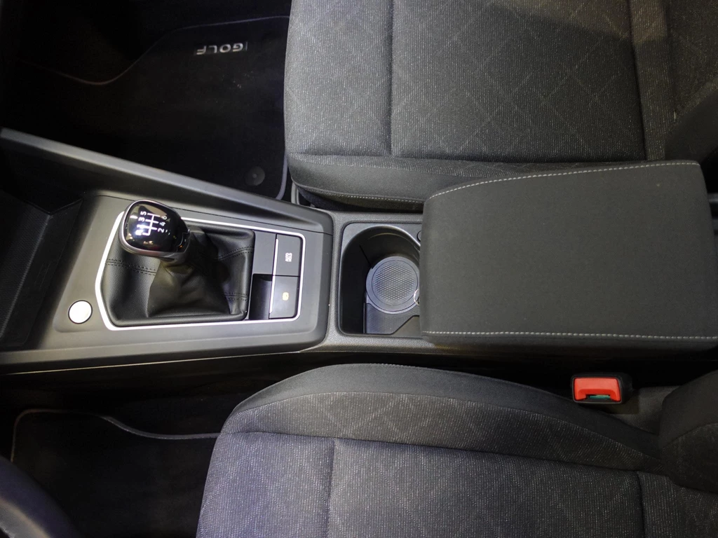 Volkswagen Golf – foto 24