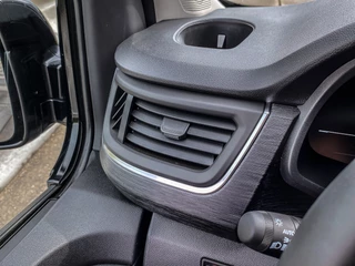 Renault Trafic – thumbnail 53