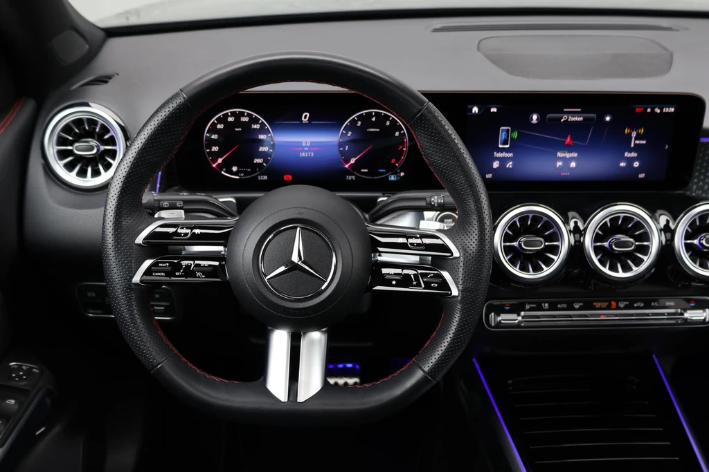 Mercedes-Benz GLB – foto 20