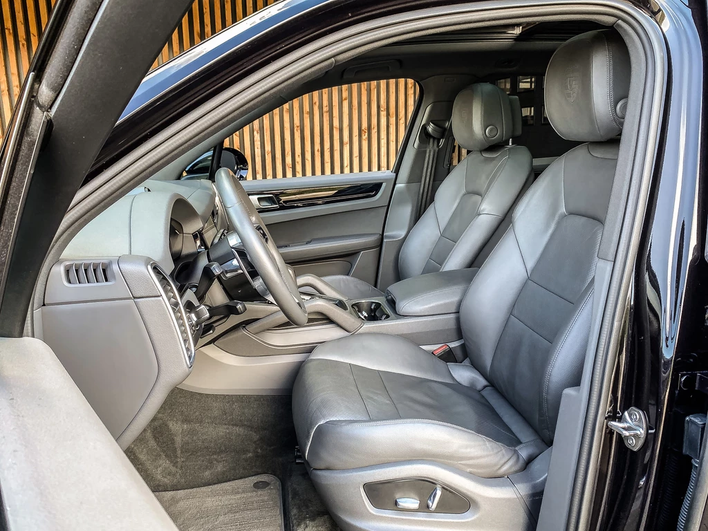 Porsche Cayenne – foto 28