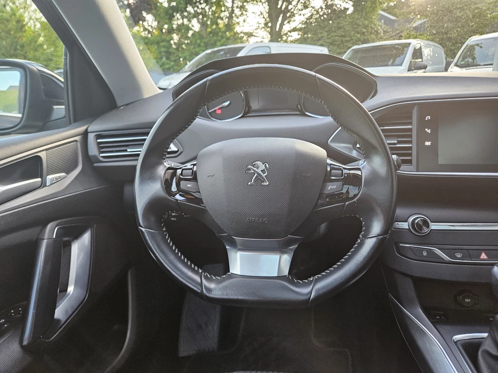 Peugeot 308 – foto 10
