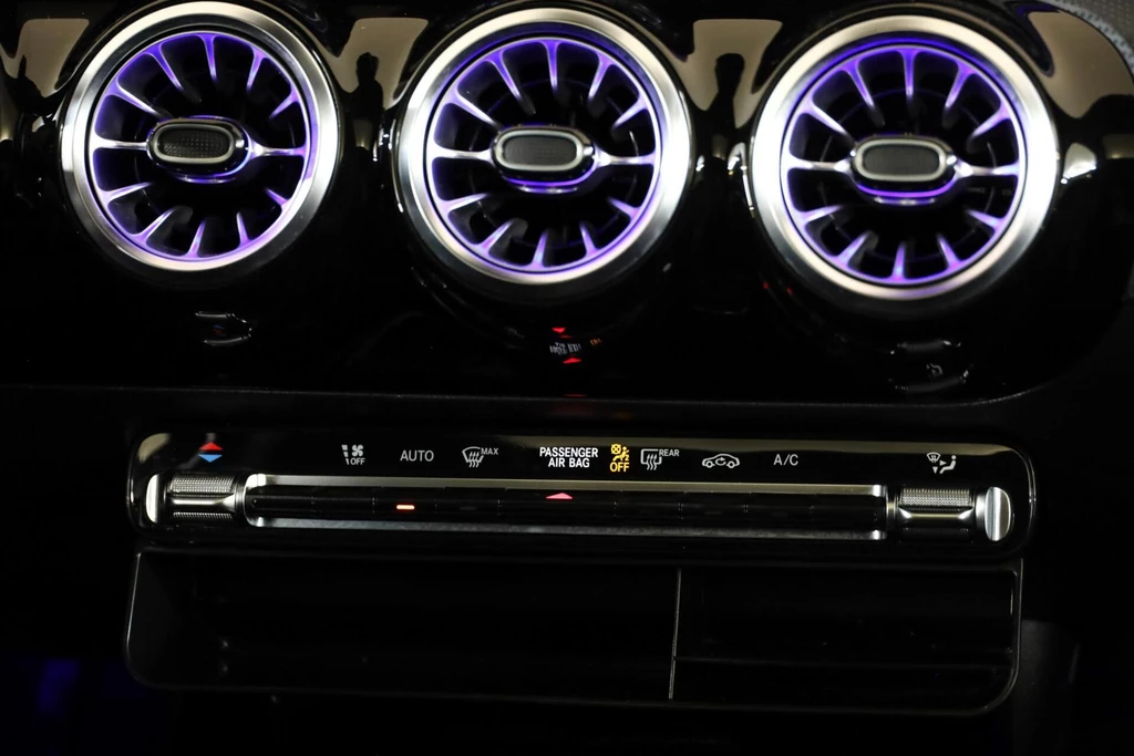 Mercedes-Benz CLA – foto 22