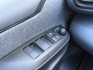 Toyota Yaris – thumbnail 12
