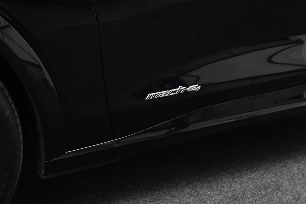 Ford Mustang Mach-E – foto 20