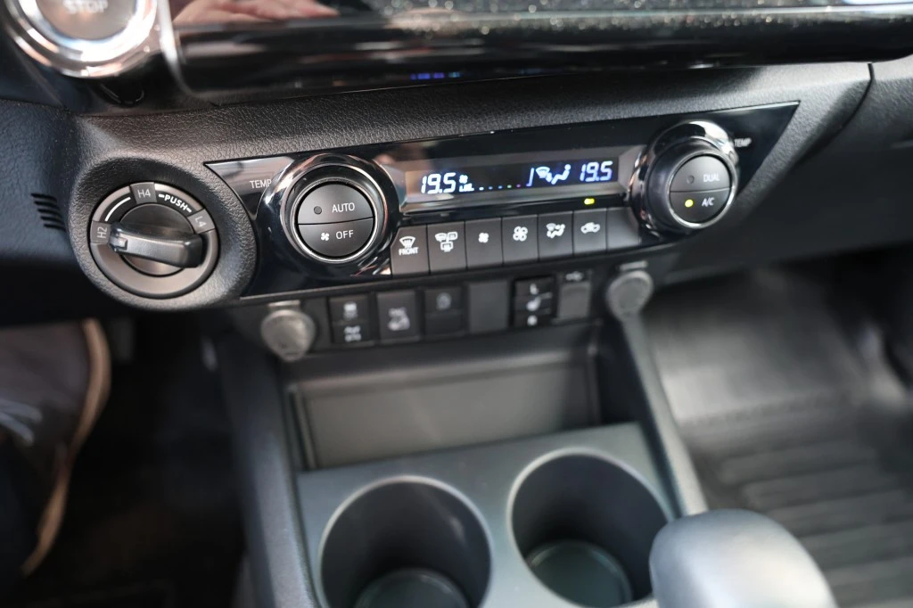 Toyota Hilux – foto 18