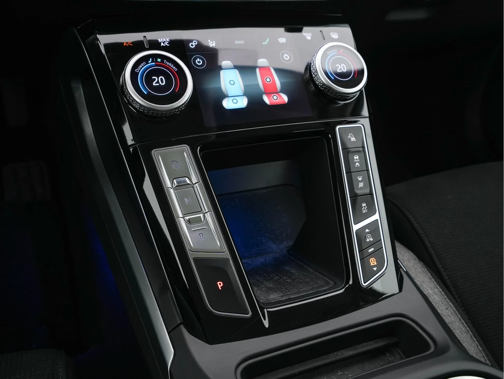 Jaguar I-PACE – foto 12