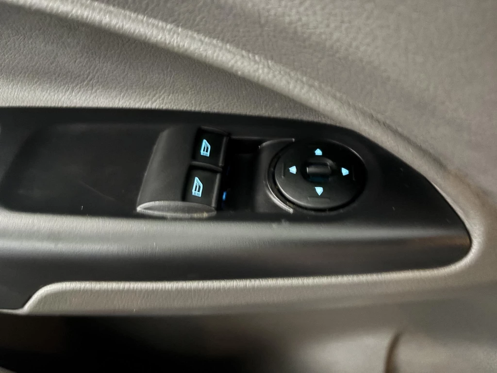 Ford Transit Connect – foto 27