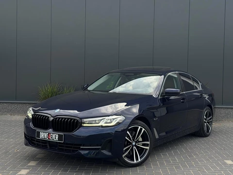 BMW 5-serie 520e LCI High Executive | Facelift | Pano | Leder