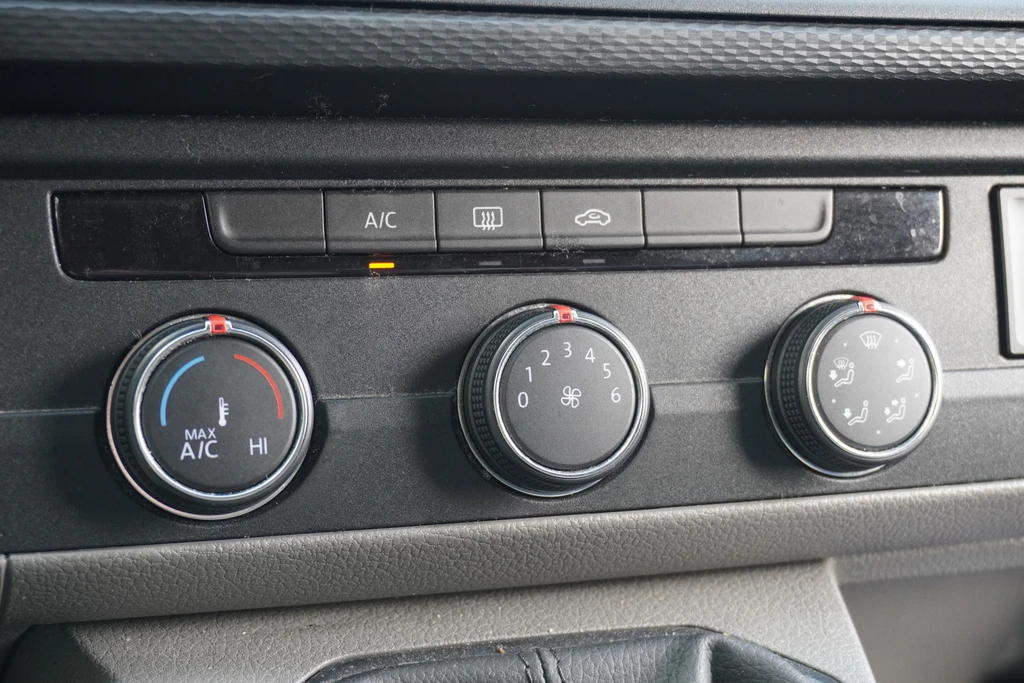 Volkswagen Transporter – foto 11