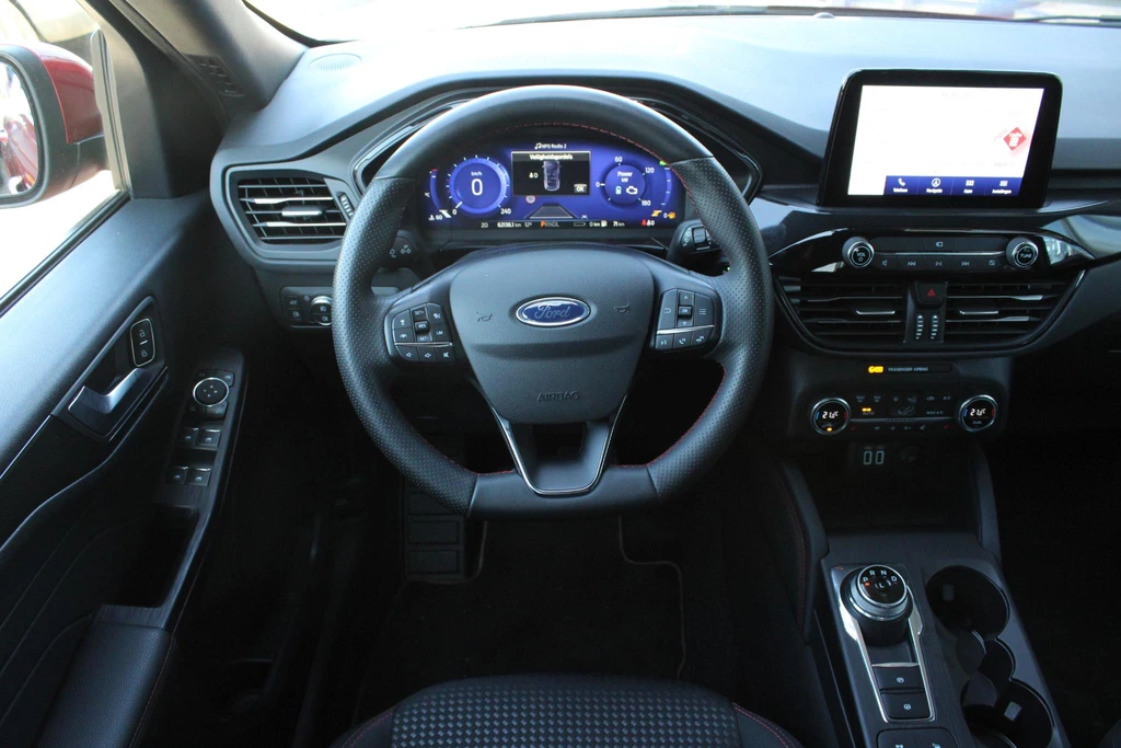 Ford Kuga – foto 18