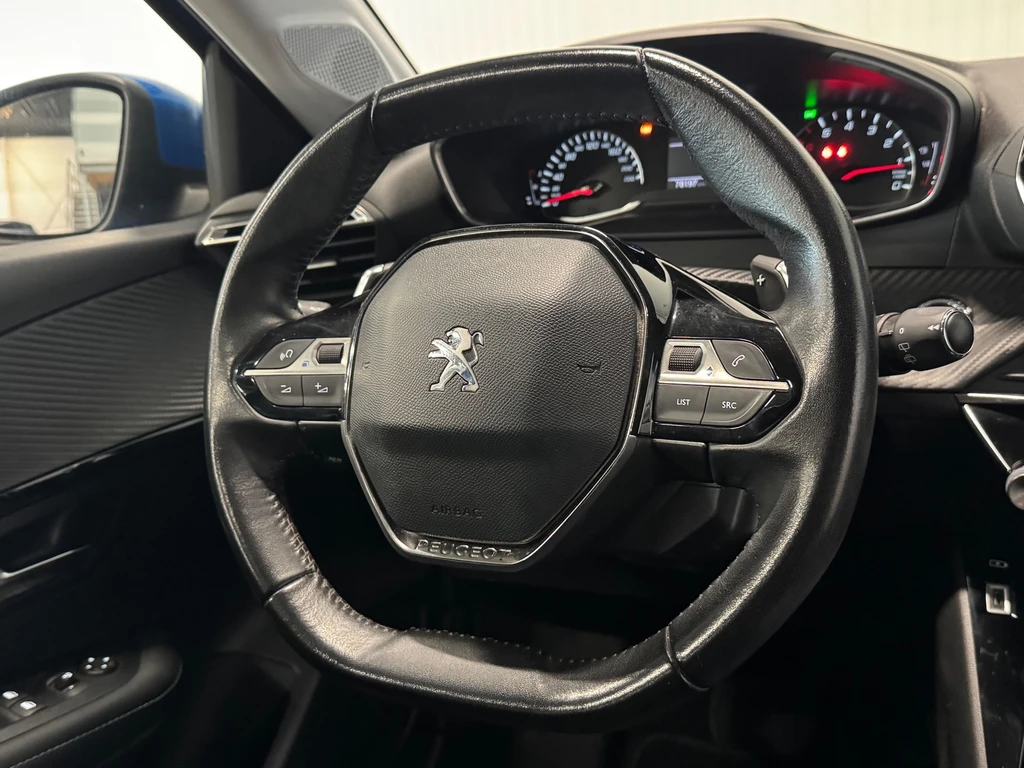 Peugeot 208 – foto 16