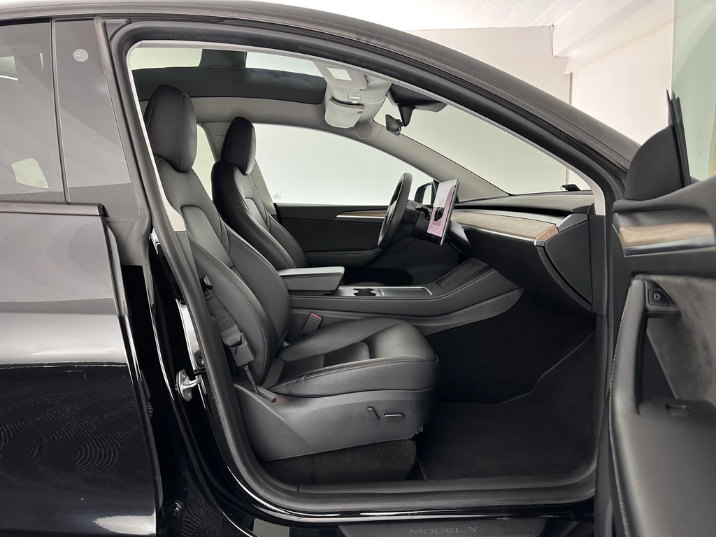 Tesla Model Y – foto 13
