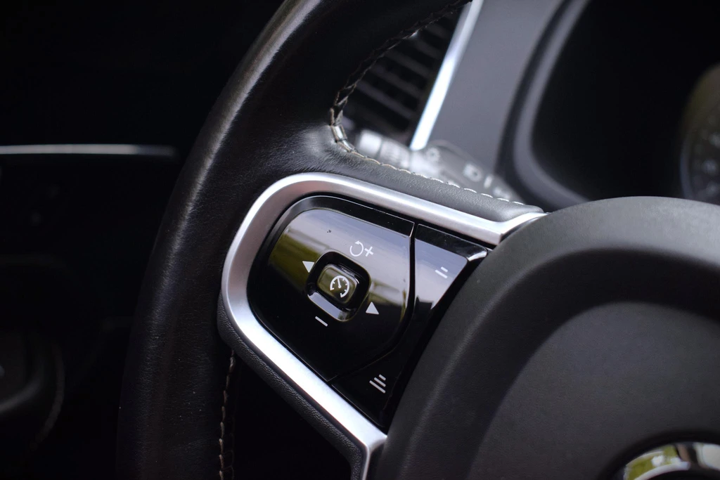Volvo XC90 – foto 27