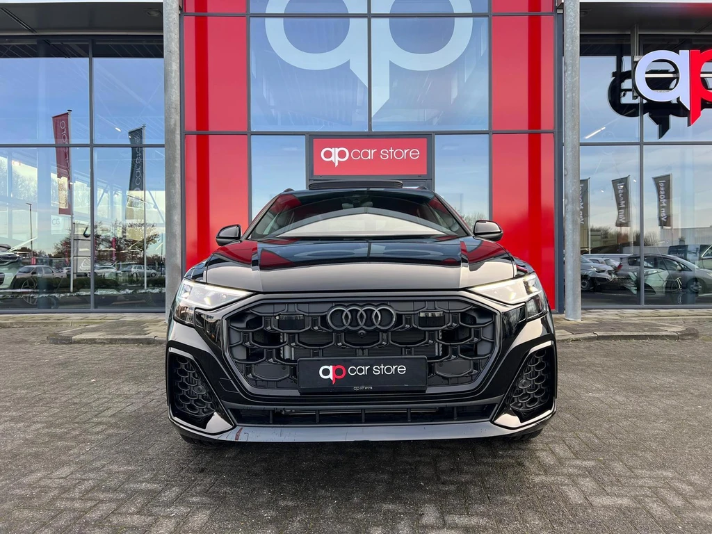 Audi Q8 – foto 6