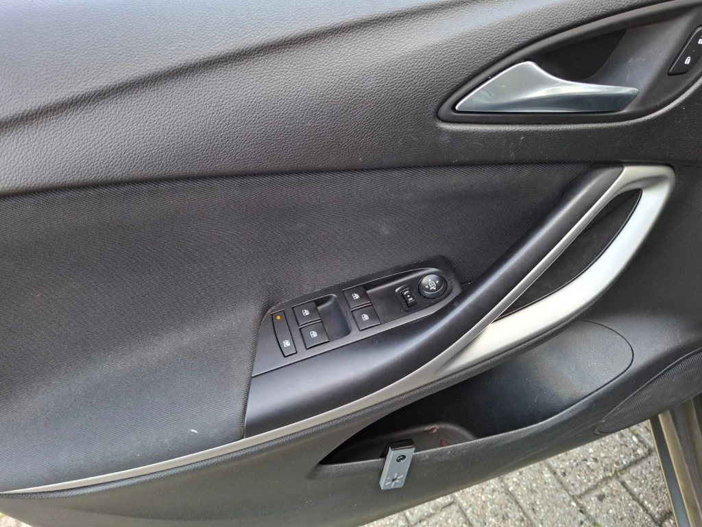 Opel Astra – foto 11