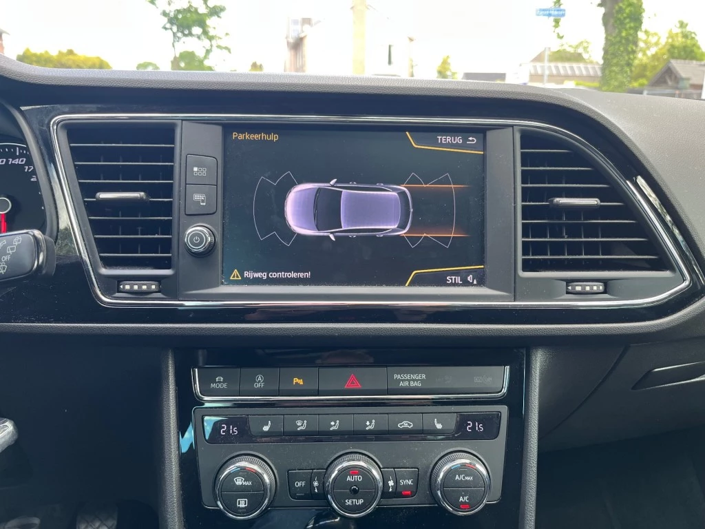 SEAT Leon – foto 12