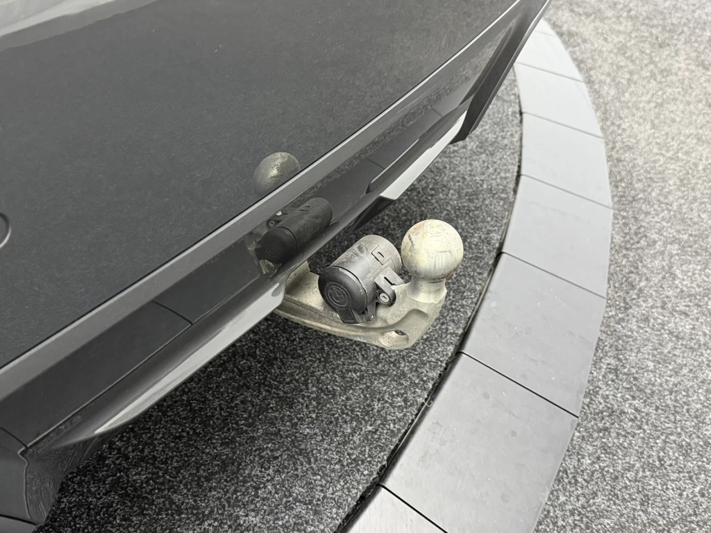 BMW i4 – foto 13