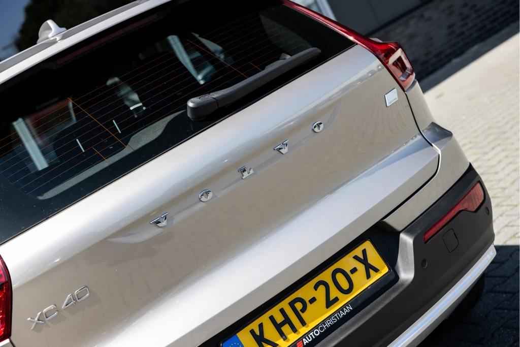 Volvo XC40 – foto 18