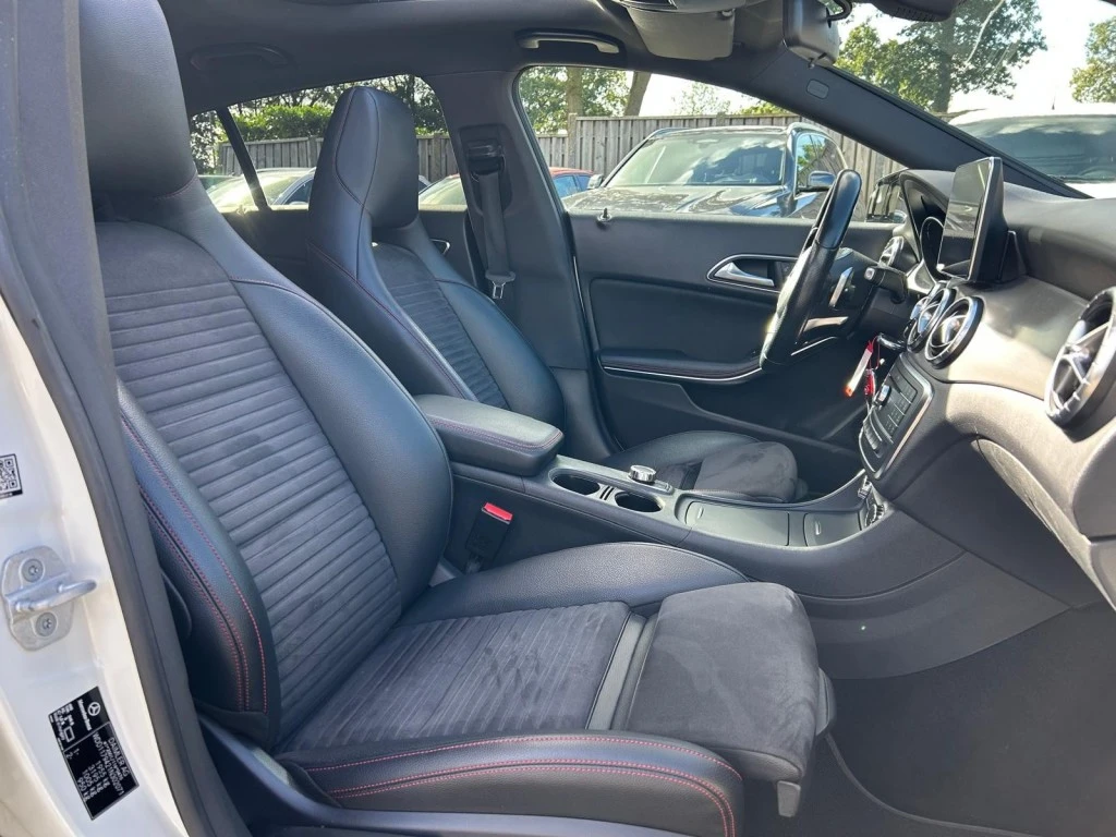 Mercedes-Benz CLA – foto 9