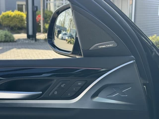 BMW X4 – thumbnail 10