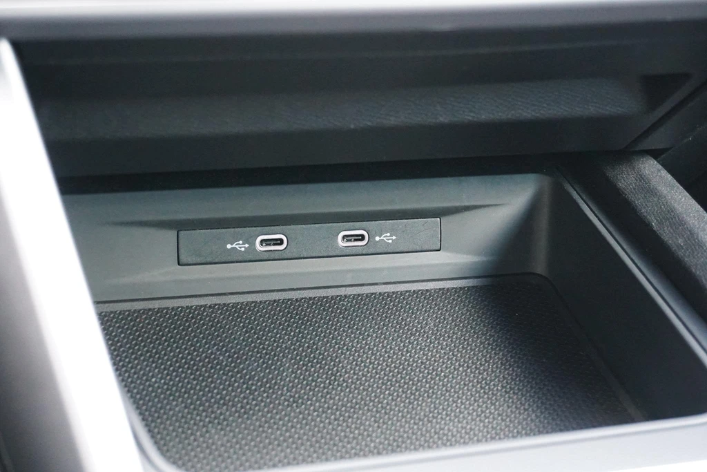 SEAT Leon – foto 30
