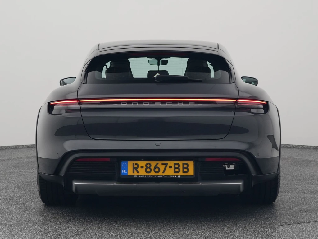 Porsche Taycan – foto 7