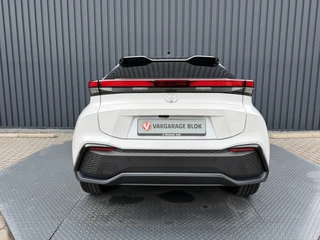 Toyota C-HR – thumbnail 6